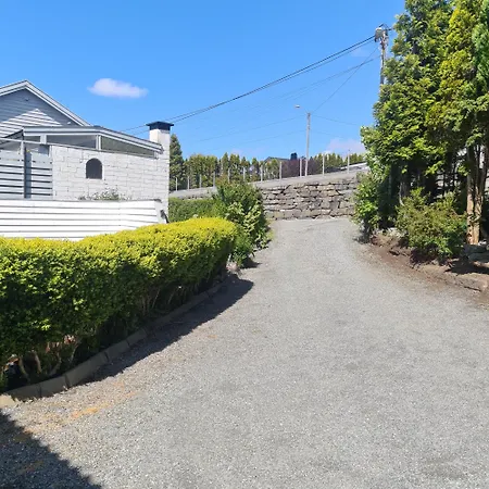 Big Free Parking And Wifi Apartment *