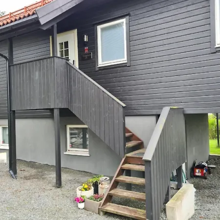 Apartment Big Free Parking And Wifi Karmoy